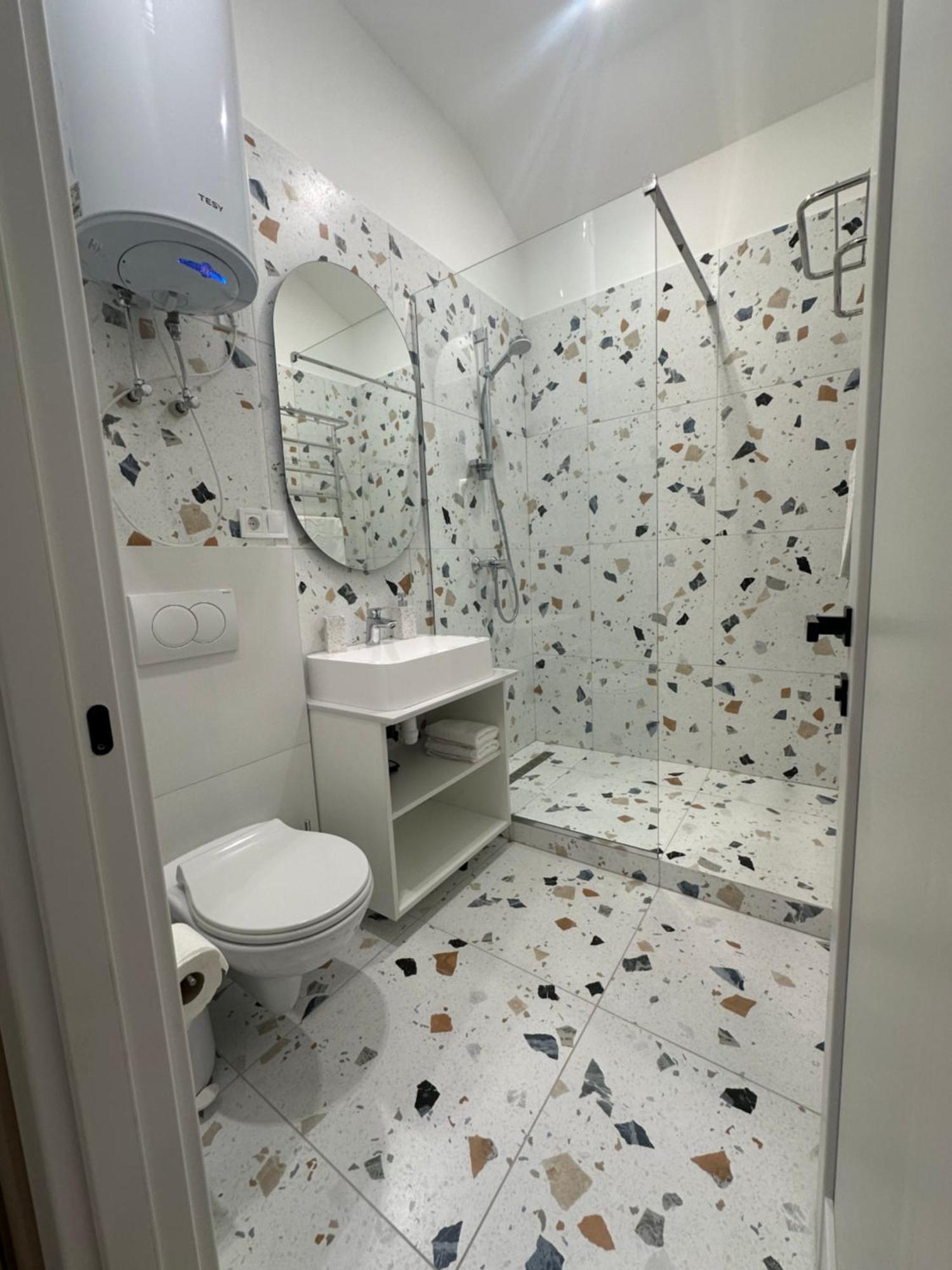 Apartment Suite Mukachevo Exterior foto