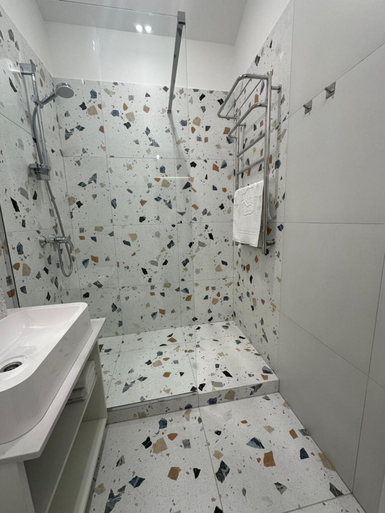 Apartment Suite Mukachevo Exterior foto
